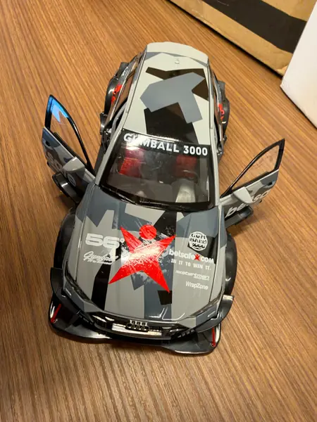 Audi RS6 Avant Gumball 3000 / Betsafe Diecast Model Araba 1/18 (1:18) (Kutusuz), galeri fotoğrafı 4