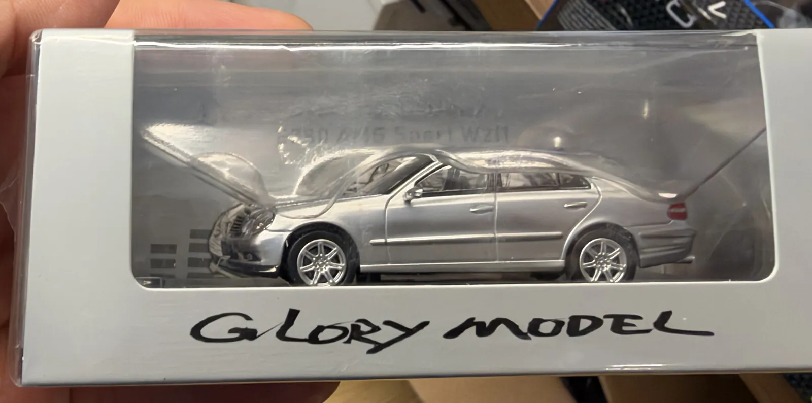 Glory Model Mercedes-Benz W211 E-Serisi Diecast Model Araba 1/64 (1:64) – Gümüş