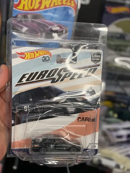 Hot Wheels Car Culture Mercedes-Benz 190E Evo II siyah #91 1/64 diecast, kartında, galeri fotoğrafı 1