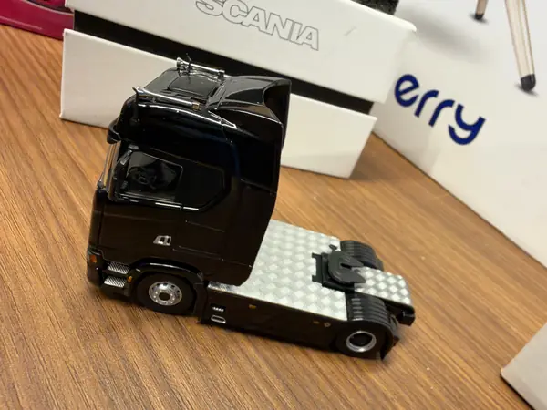 MASDI Scania 770S Diecast Model Araba 1/64 (1:64) – Siyah (SCN1102)